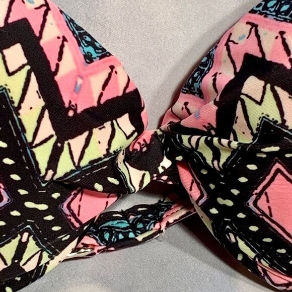 GEOMETRIC BRIGHT COLOR BIKINI by XHILARATION - Picture 3 of 6